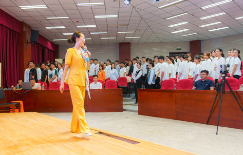 校團委組織建校70周年志愿服務(wù)專題培訓(xùn) 軟件開發(fā)